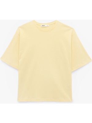 Koton Pamuklu Kısa Kollu Bisiklet Yaka Oversize Basic Tişört