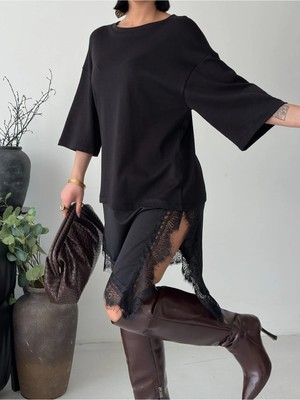 Vesantia Kadın Siyah Uzun Dantel Detaylı Oversize T-Shirt