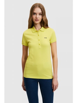 U.S. Polo Assn. Kadın Fıstık Yeşili Polo Yaka Basic Tişört 50323461-VR087