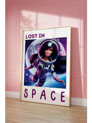 Ninastore Astronot Kız Posteri: Bilim Kurgu Uzay Sanatı (Baskı)