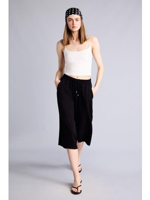 DeFacto Yüksek Bel Crop Fit Belmando Kapri I6798AZ26SM