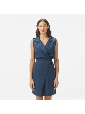 Lacoste Kadın Classic Fit Kolsuz Lacivert Elbise