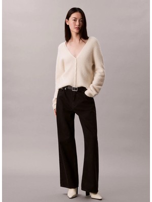 Calvin Klein Krem Kadın V Yaka Standart Kazak LV044D344GYAA