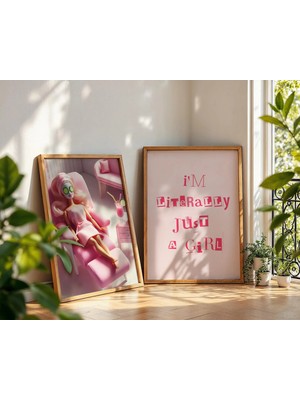 Ninastore Tam Bir Kız Çocuğu - Spa Günü Bebek Baskıları (2'li Set) - Pembe Banyo Posteri