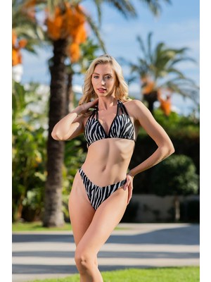 Kiss Me Zebra Desenli Pencere Detaylı Brazilian Kesim Siyah Beyaz Bikini Takımı