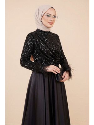 Moda Morfo Üstü Pul Payet Kolları Tüylü Eteği Saten Abiye -Siyah