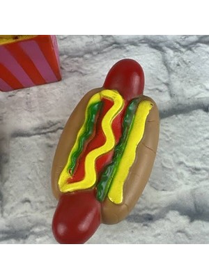Eilo Luxe Hot Dog Sesli Köpek Oyuncağı