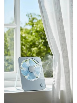 Miniso Lisanslı Makaron Serisi Katlanabilir Mini Fan Mavi – Şarj Edilebilir Taşınabilir Fan 17,8 cm