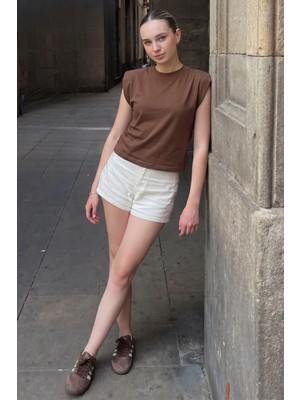 Madmext Sütlü Kahve Vatkalı Basic Tişört MG2809