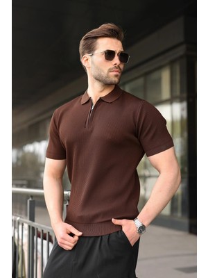 Madmext Kahverengi Yarım Fermuar Detaylı Polo Yaka Triko Erkek Tişört E7492