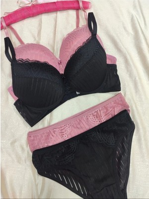 Love Angels Çizgili Dantel Detaylı Push-Up Dolgulu Iç Çamaşırı Takımı-Sütyen Külot Takımı