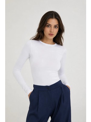 Afri Beyaz Kadın Uzun Kollu Likralı Basic Body – Esnek Polyamid Elastan Kumaş, Slim Fit, Günlük Şık Üst