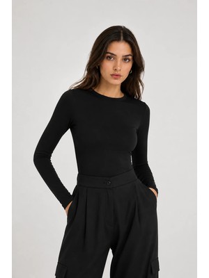 Afri Siyah Kadın Uzun Kollu Likralı Basic Body – Esnek Polyamid Elastan Kumaş, Slim Fit, Günlük Şık Üst