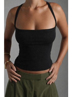 Afri Kadın Siyah Askılı Crop Atlet – Fitilli Kumaş, Çapraz Askı Detaylı, Esnek Slim Fit Yazlık Büstiyer