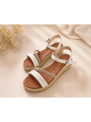 Mergenshoes Srg S29 Beyaz Günlük Taşlı Kadın Sandalet Ayakkabı