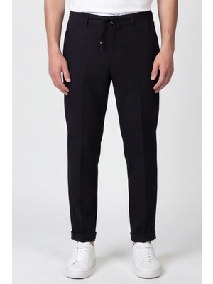 Giotelli Erkek Siyah Dar Kesim Slim Fit Viskon Dokuma Yan Cep Bağcıklı Bel Pantolon