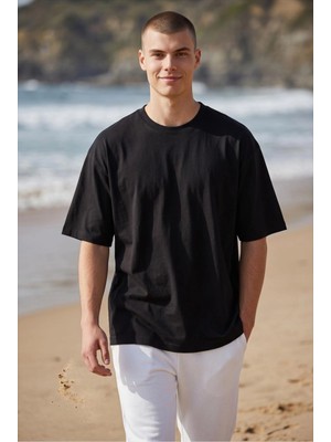 Etifa Tekstil Oversize Tişört Unisex %100 Pamuk 200 gr Kalın Kumaş Basic Bol Kesim T Shirt Siyah