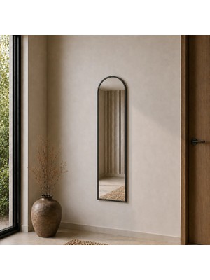 Aypars Atölye Modern Kemer Form Boy Aynası 40X120 cm – Minimalist Ince Siyah Çerçeveli Dekoratif Duvar Aynası 2026 Trend