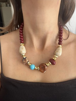 Nergis Collection Kadın Tasarım Boncuk Renkli Taş Detaylı Doğaltaş Kolye