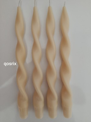Qosrix 4'lü Krem Burgulu Şamdan Soya Mumu Doğal Kokulu Uzun Çubuk Konik Burgu Mum Spiral Dekoratif