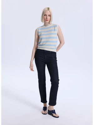 Mustang Lacivert Kadın Straight Fit Yıkamalı Denim Pantolon Crosby STRAIGHT-1312