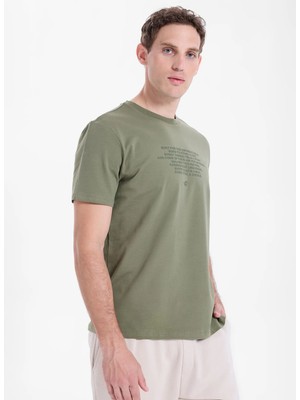 Mustang Koyu Haki Erkek Relaxed Baskılı T-Shirt M6SM-TST1571