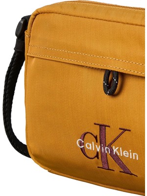 Calvin Klein Koyu Camel Erkek Postacı Çantası Bold Camera Bag