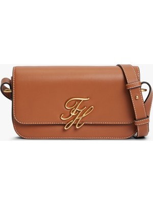 Tommy Hilfiger Th Scrıpt Flap Crossover Kadın Kahverengi Çanta - AW0AW18399