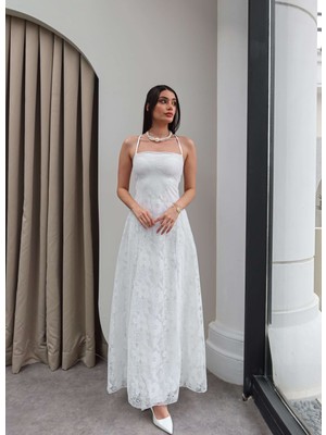 Esra Helvacı Sırt Bağlamalı Çiçek Desen Tül Elbise