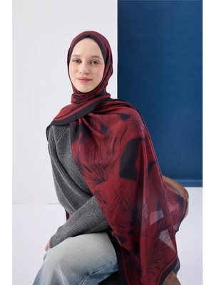Silk Home Viskon Mayda Şal Kırmızı Zeminli Siyah Detaylı Desenli Yumuşak Dokulu 190X70
