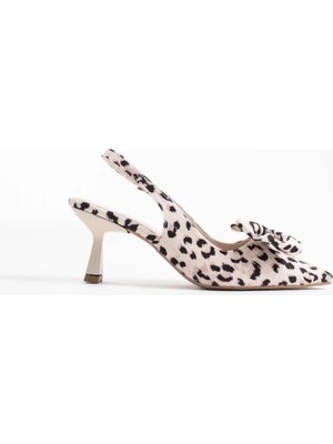 modaiconu Bej Leopar Fiyonklu Kitten Topuklu Slingback Kadın Ayakkabı TR08MS24E