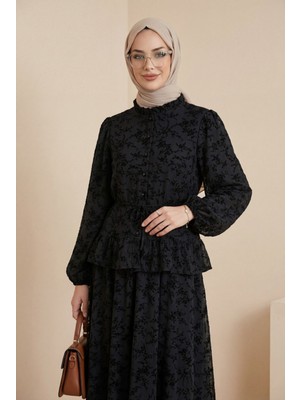 Moda Morfo Yakası Fırfırlı Flok Baskı Astarlı Etekli Takım -Siyah