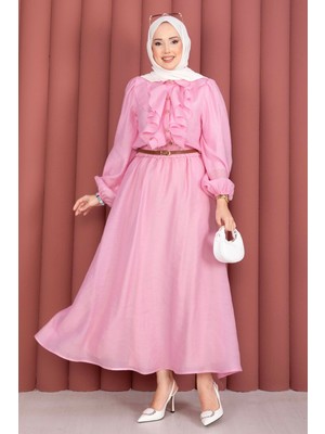 Ebru Tesettür Önü Fırfır Detaylı Etekli Tesettür Takım Pembe