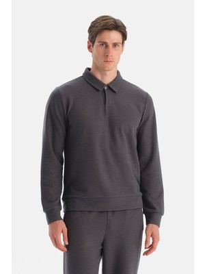 Dagi Antrasıt Patlı Yakalı Sweatshirt