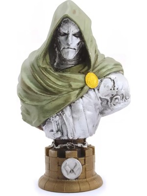 Zenvia Polyester Dr. Doom Figürü