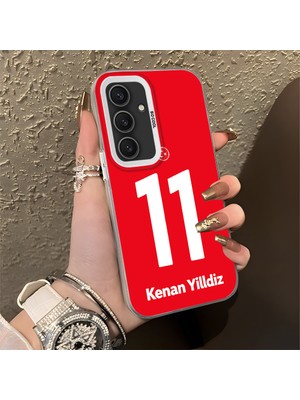 HONTINGA Samsung Galaxy S24 Plus ile Uyumlu Kılıfı Silikon Kenar Sert Arka Düşüme Önleyici Basitlik Anti Düşme Kamera Korumali Dünya Kupası 11 Numara Kenan Yıldız Desen Telefon Kılıfı K1-1214