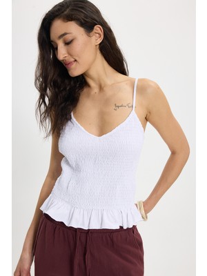 Tudors Kadın Slim Fit Dar Kesim %100 Pamuk Askılı  Büzgülü V Yaka Beyaz Bluz