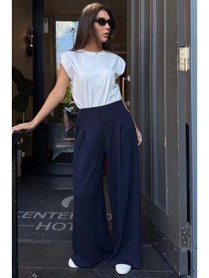 Madmext Lacivert Rahat Kesim Pileli Pantolon MG2709