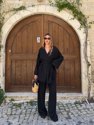 Laluvia Siyah Tek Düğmeli Kuşaklı Kimono Takım - 007