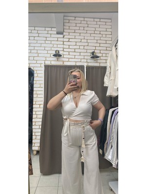 No 35 Moda Tuba Toptaş Keten Bağlamalı Crop Bluz Bej M