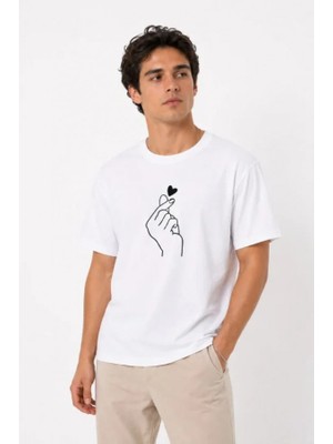 Efnaz Style Erkek Kore Parmak Kalp Aşk Temalı Minimal Baskılı Tişört Yazlık Kısa Kol T-Shirt - Beyaz