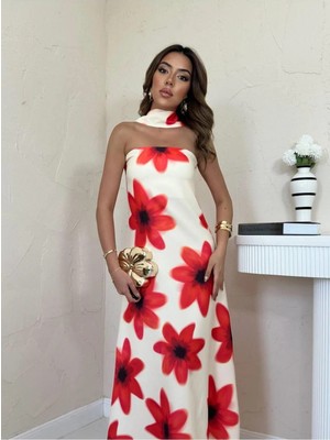 Caddebostan Moda Boyundan Fularlı Straplez Çiçek Desenli Saten Maxi Elbise