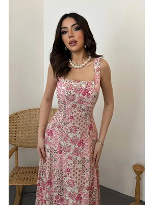 Caddebostan Moda Çiçek Desenli Kare Yaka Viskon Elbise