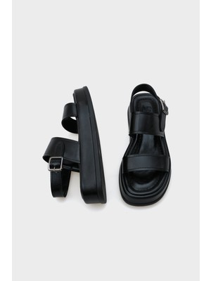 Capone Outfitters Marris Tek Bantlı Dolgu Topuklu Konfor Kadın Sandalet