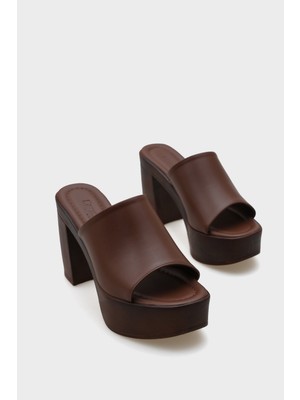 Capone Outfitters Maris Platform Tek Bantlı Kadın Terlik