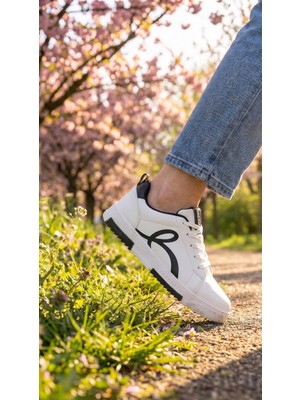Walksmooth Kadın Beyaz Sneaker Günlük Spor Ayakkabı Hafif Rahat Ortopedik Taban