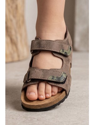 Liarca Nature Step - Kamuflaj Detaylı Kahverengi Nubuk Dokulu Çift Cırtlı Erkek Çocuk Sandalet