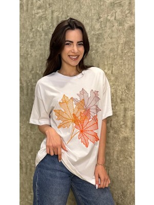 Leilaa Yaprak Işlemeli T-Shirt