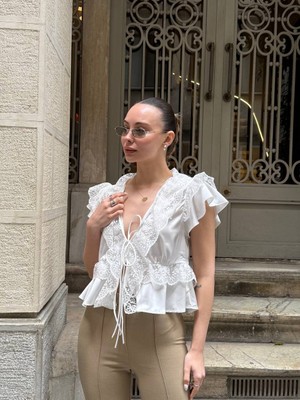 Benevento Clothing Dantel Detaylı Şık Saten Bluz