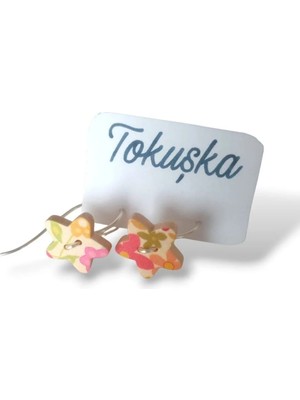 Tokuşka Ahşap Yıldız Şekilli Soft Renk Asimetrik Desenli Baskılı Düğme Sallantılı Küpe